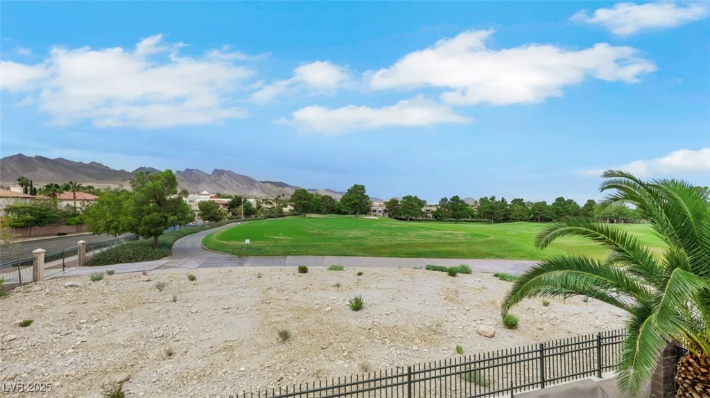 1301 Fox Acres, Las Vegas, NV 89134