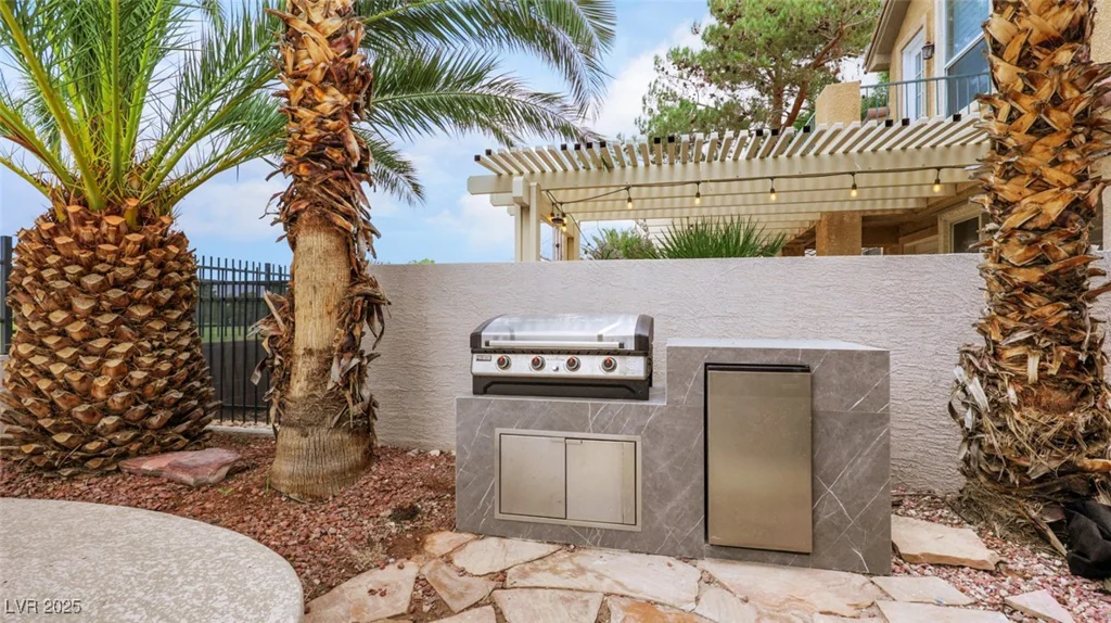 1301 Fox Acres, Las Vegas, NV 89134