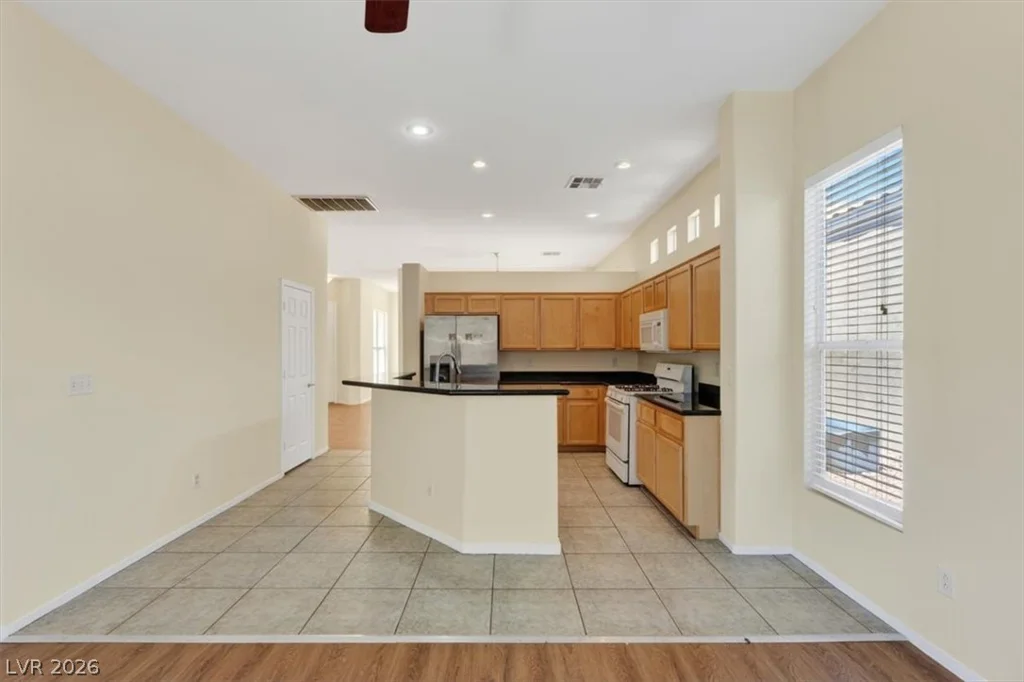 9200 Penn Station, Las Vegas, NV 89123