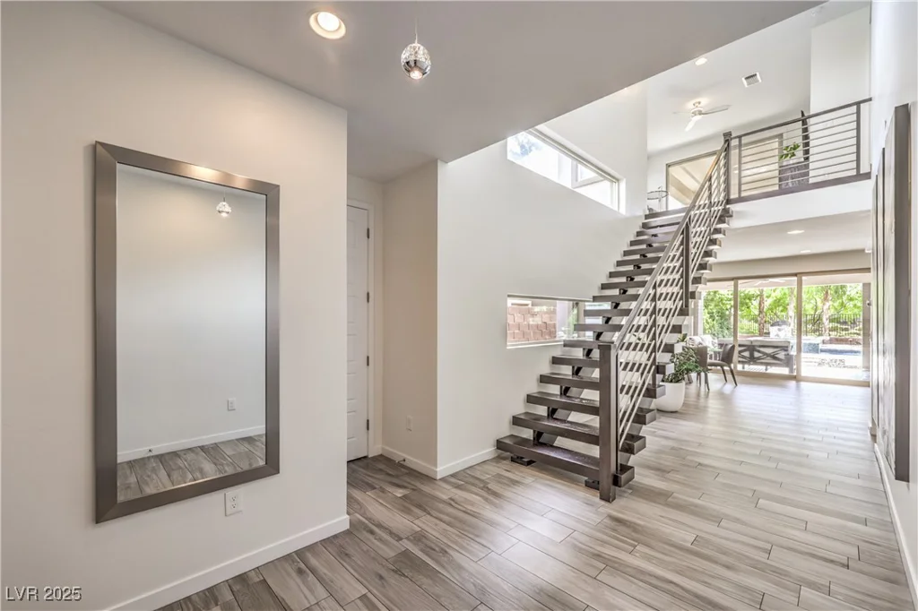 10337 Kesington, Las Vegas, NV 89135