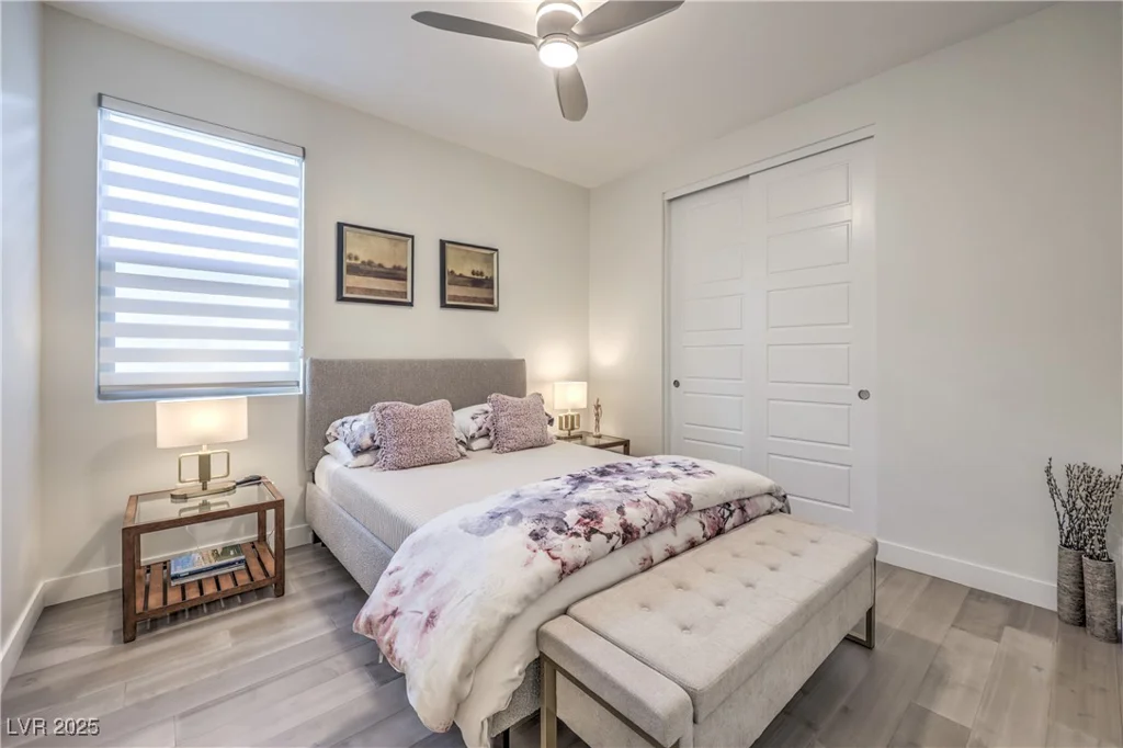 10337 Kesington, Las Vegas, NV 89135