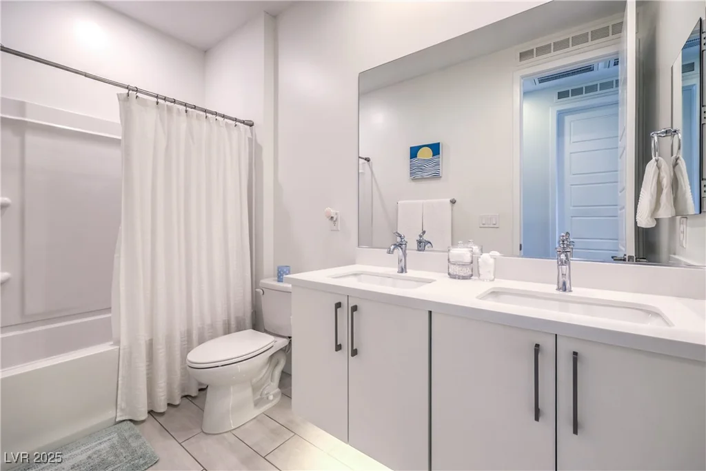 10337 Kesington, Las Vegas, NV 89135