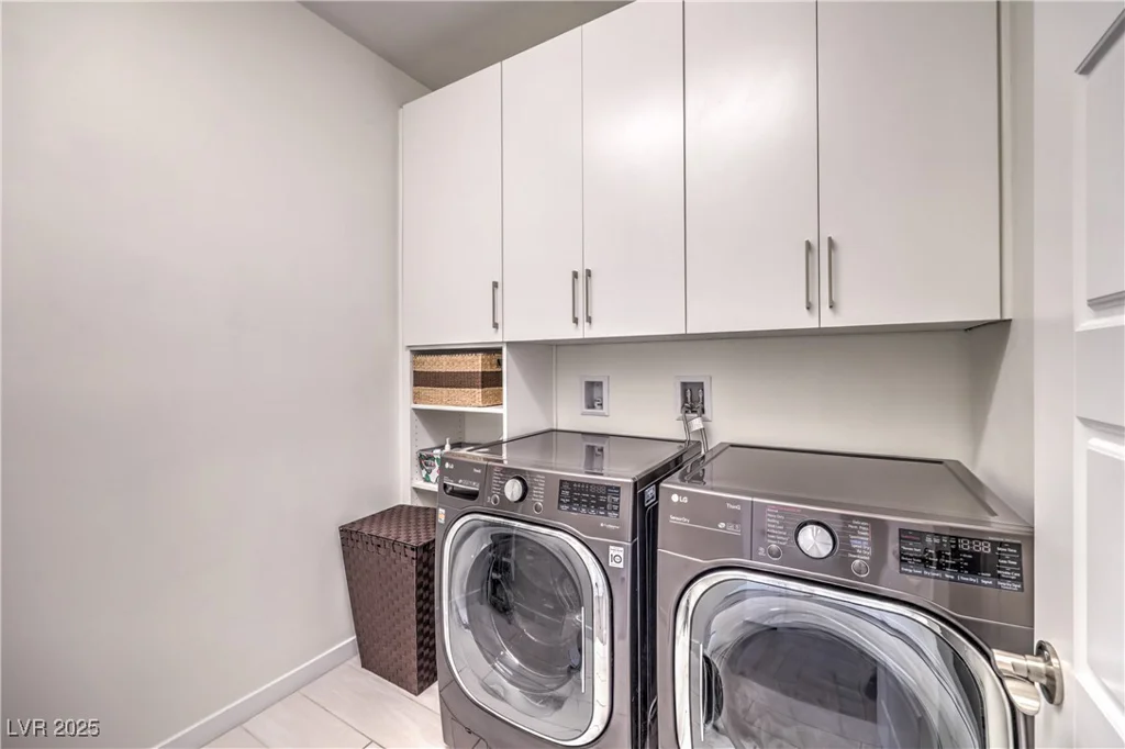 10337 Kesington, Las Vegas, NV 89135