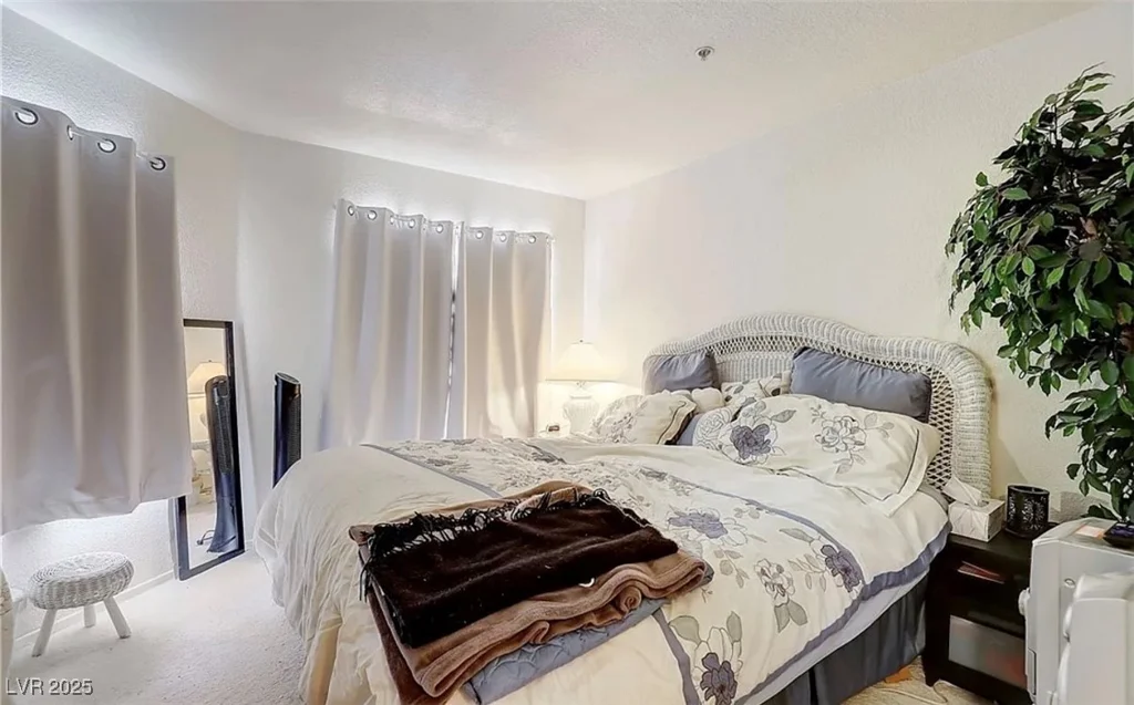 5000 Red Rock, Las Vegas, NV 89118