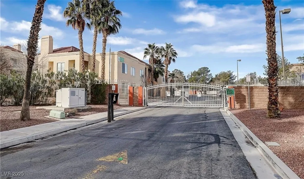 5000 Red Rock, Las Vegas, NV 89118