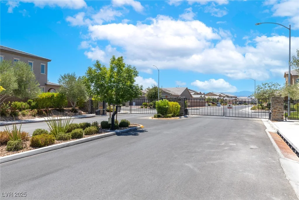 6955 Nash Tracks, North Las Vegas, NV 89084