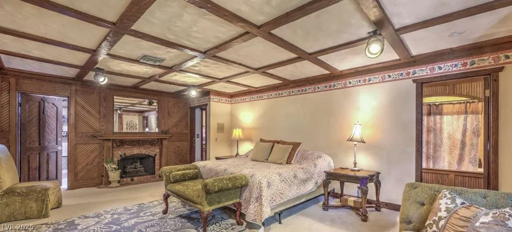 8213 Rancho Destino, Las Vegas, NV 89123