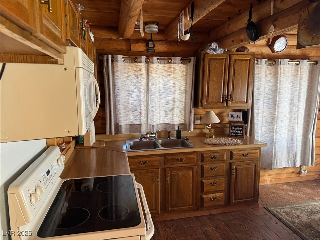 4834 Knotty Pine, Mount Charleston, NV 89124