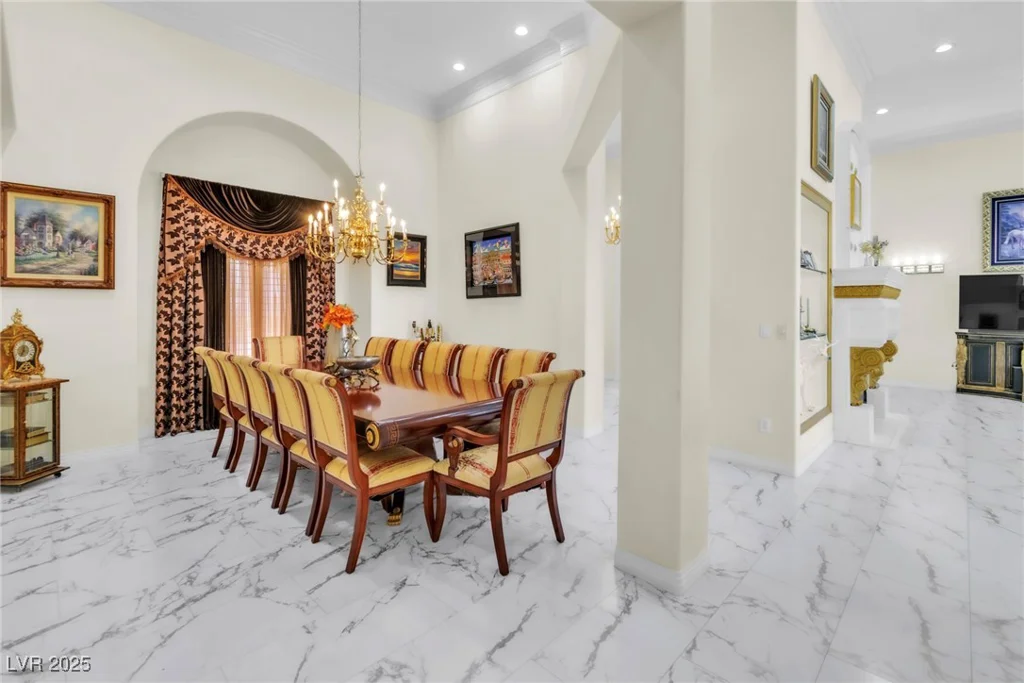 2209 Glenbrook, Las Vegas, NV 89117