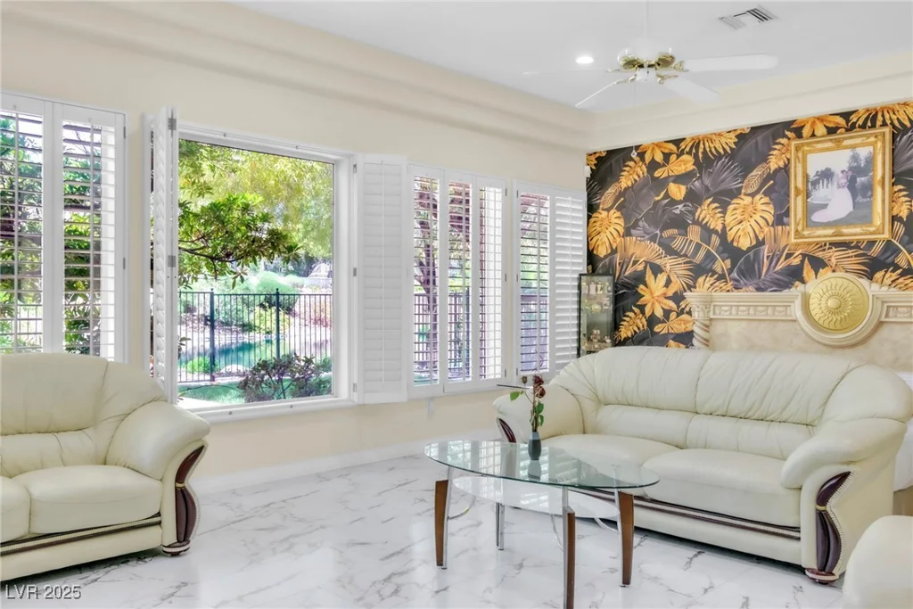 2209 Glenbrook, Las Vegas, NV 89117