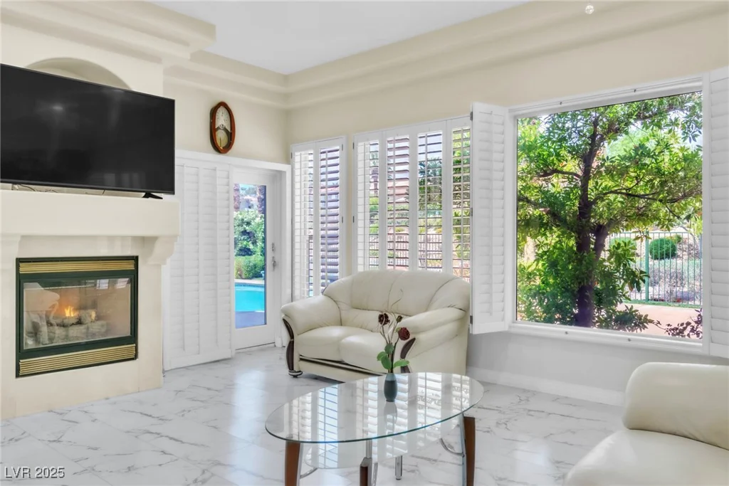 2209 Glenbrook, Las Vegas, NV 89117