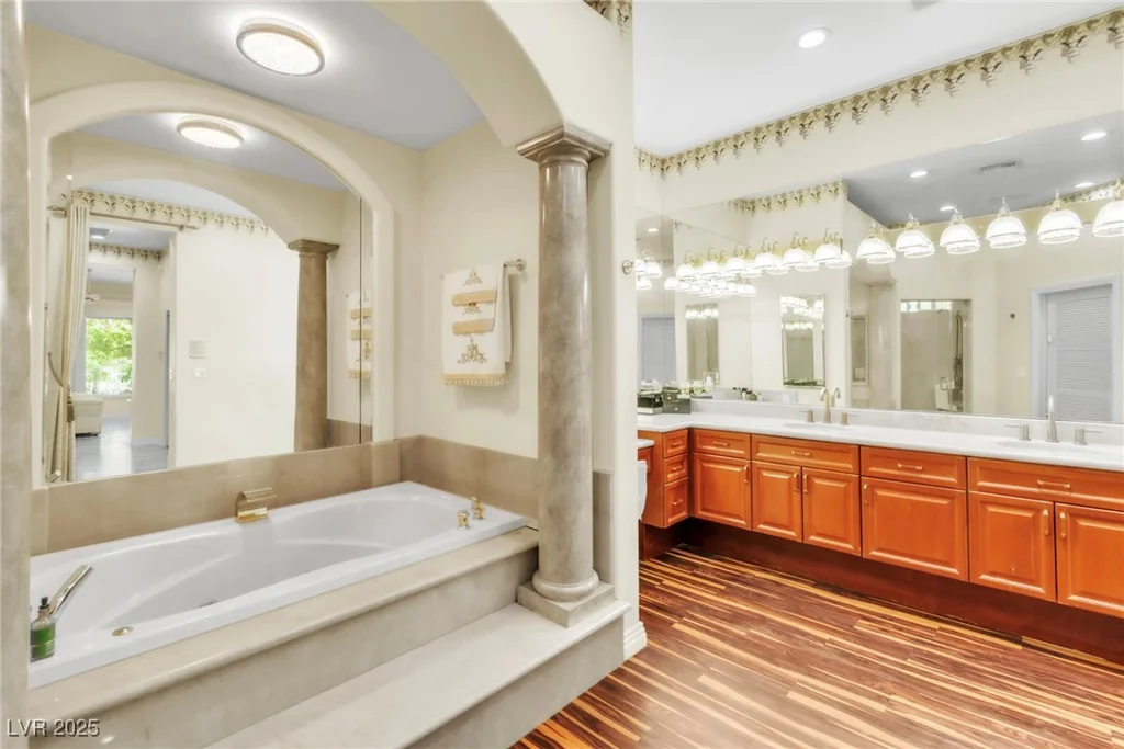 2209 Glenbrook, Las Vegas, NV 89117