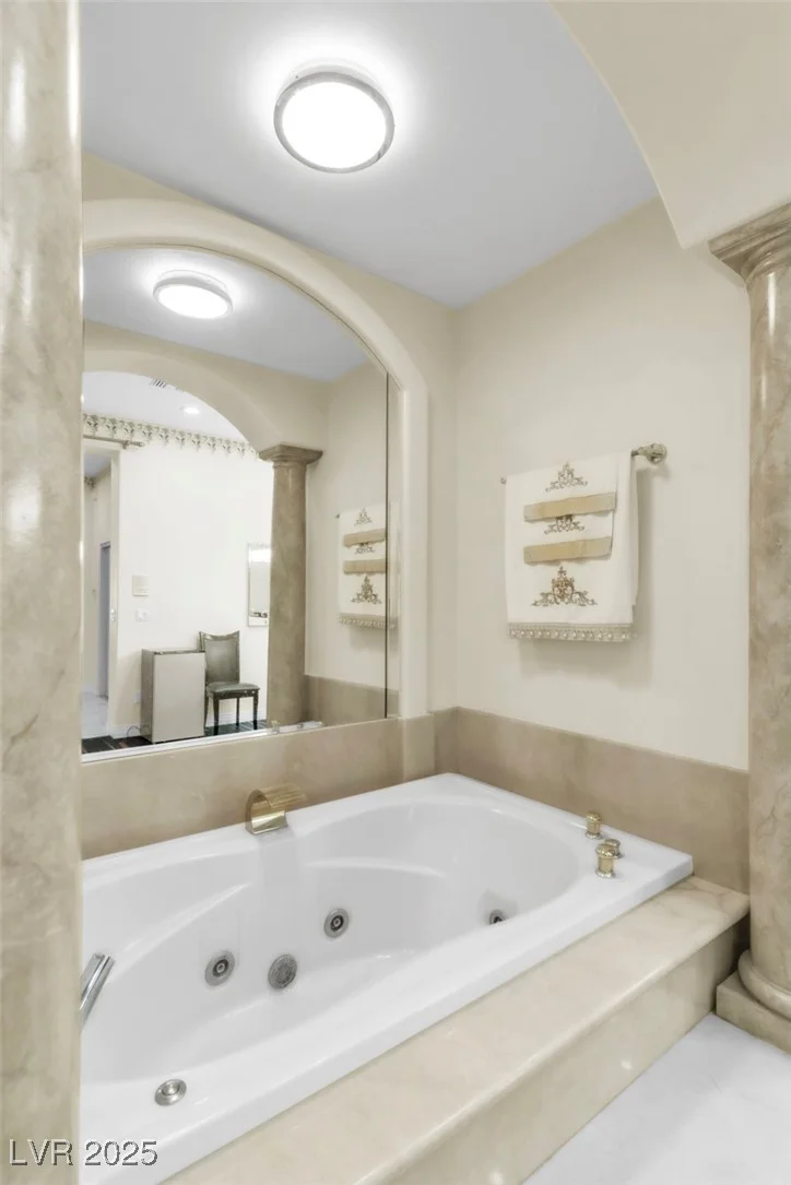 2209 Glenbrook, Las Vegas, NV 89117