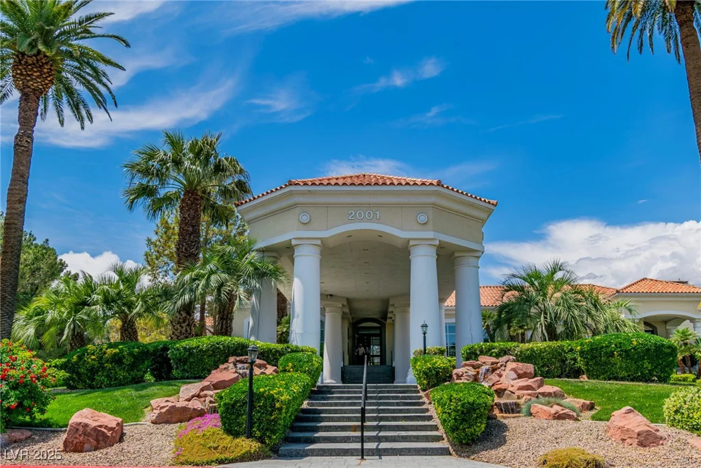 2209 Glenbrook, Las Vegas, NV 89117