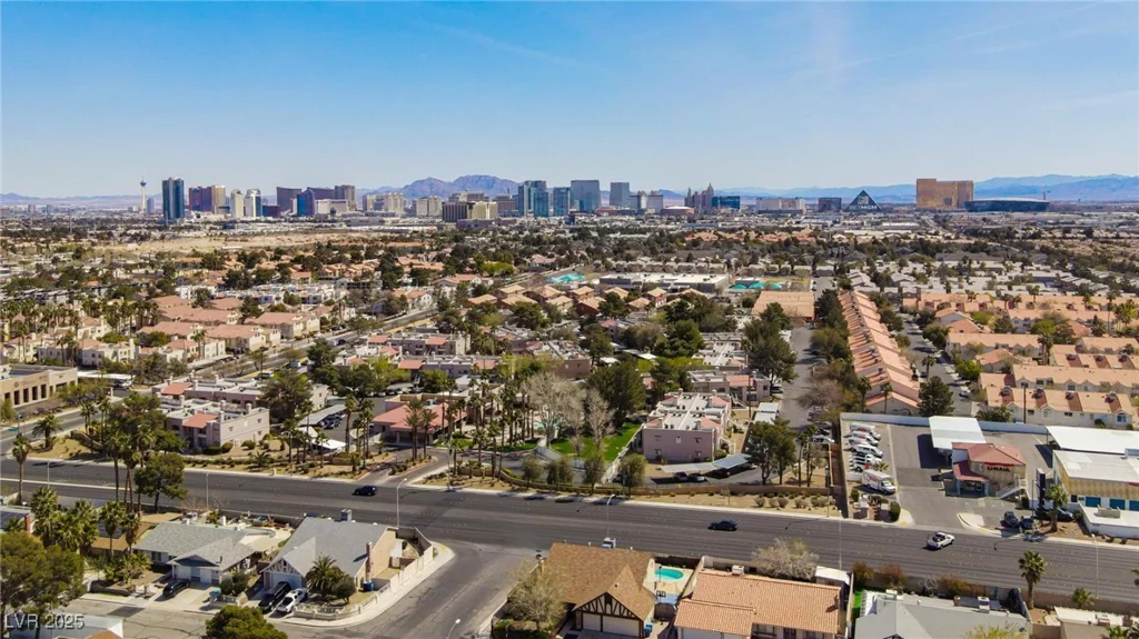 5130 Jones, Las Vegas, NV 89118