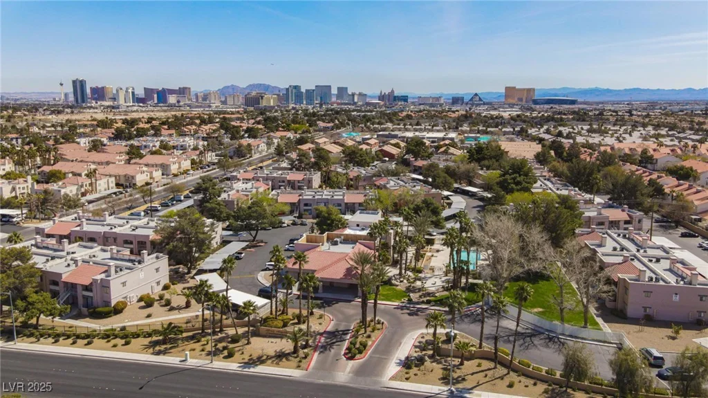 5130 Jones, Las Vegas, NV 89118