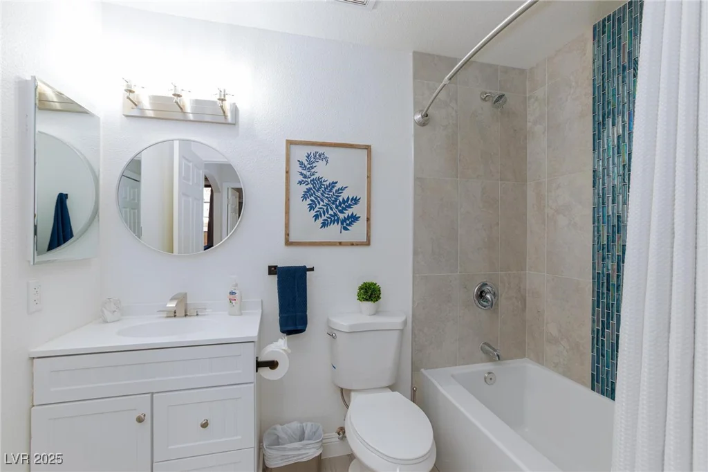 5130 Jones, Las Vegas, NV 89118