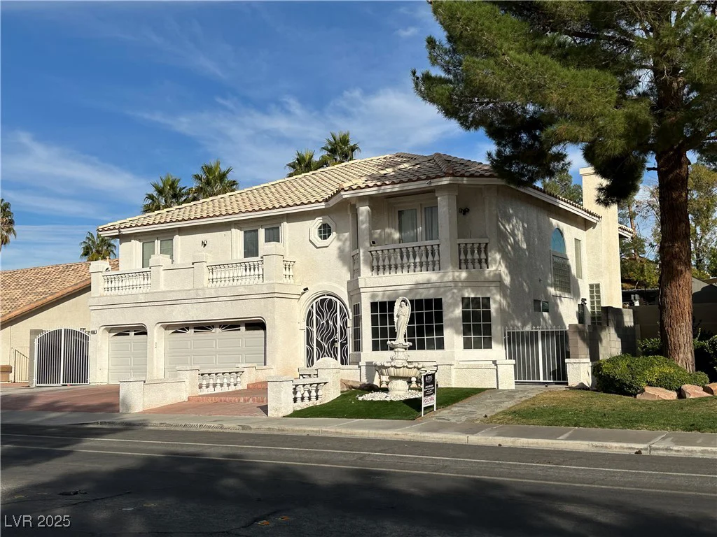 4408 Pioneer, Las Vegas, NV 89129