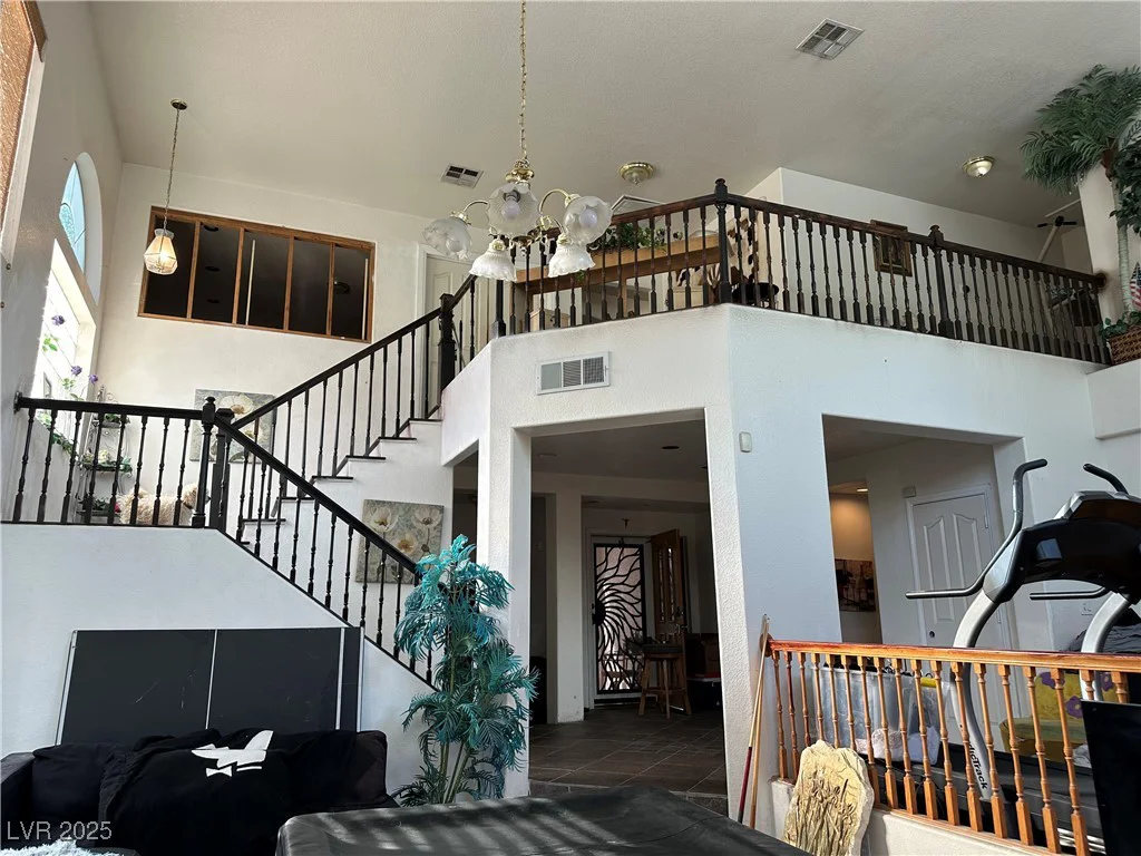 4408 Pioneer, Las Vegas, NV 89129