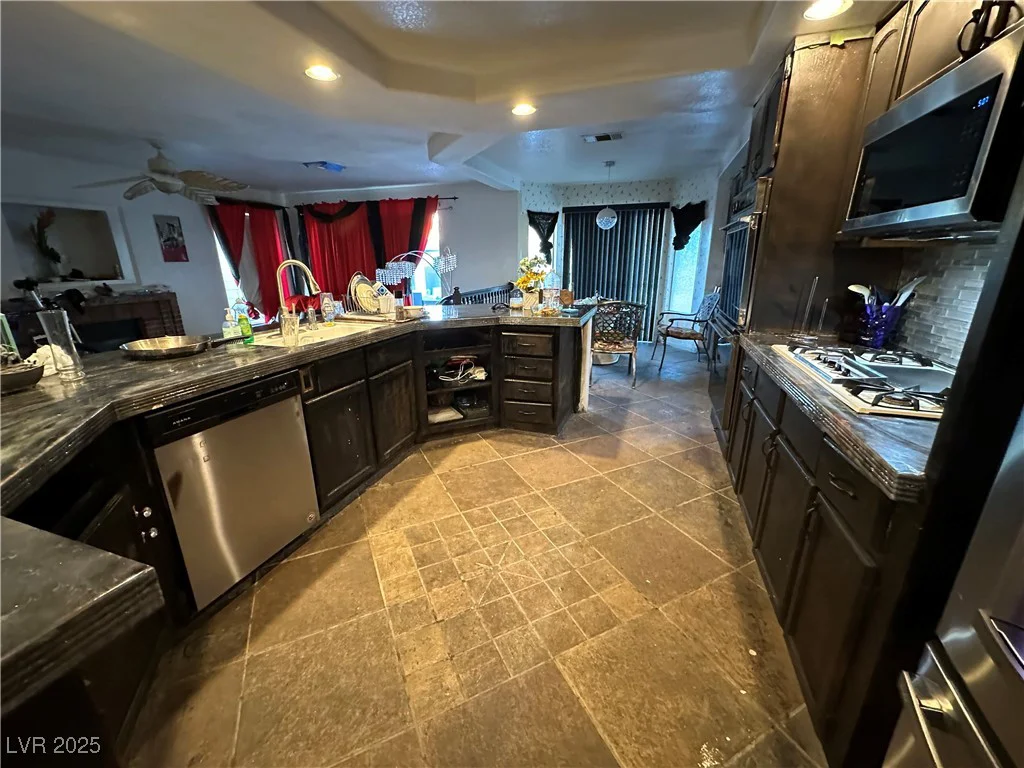 4408 Pioneer, Las Vegas, NV 89129