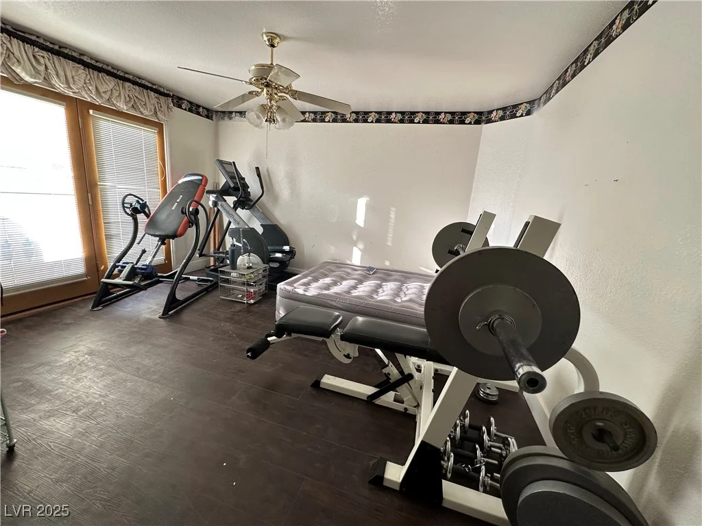 4408 Pioneer, Las Vegas, NV 89129
