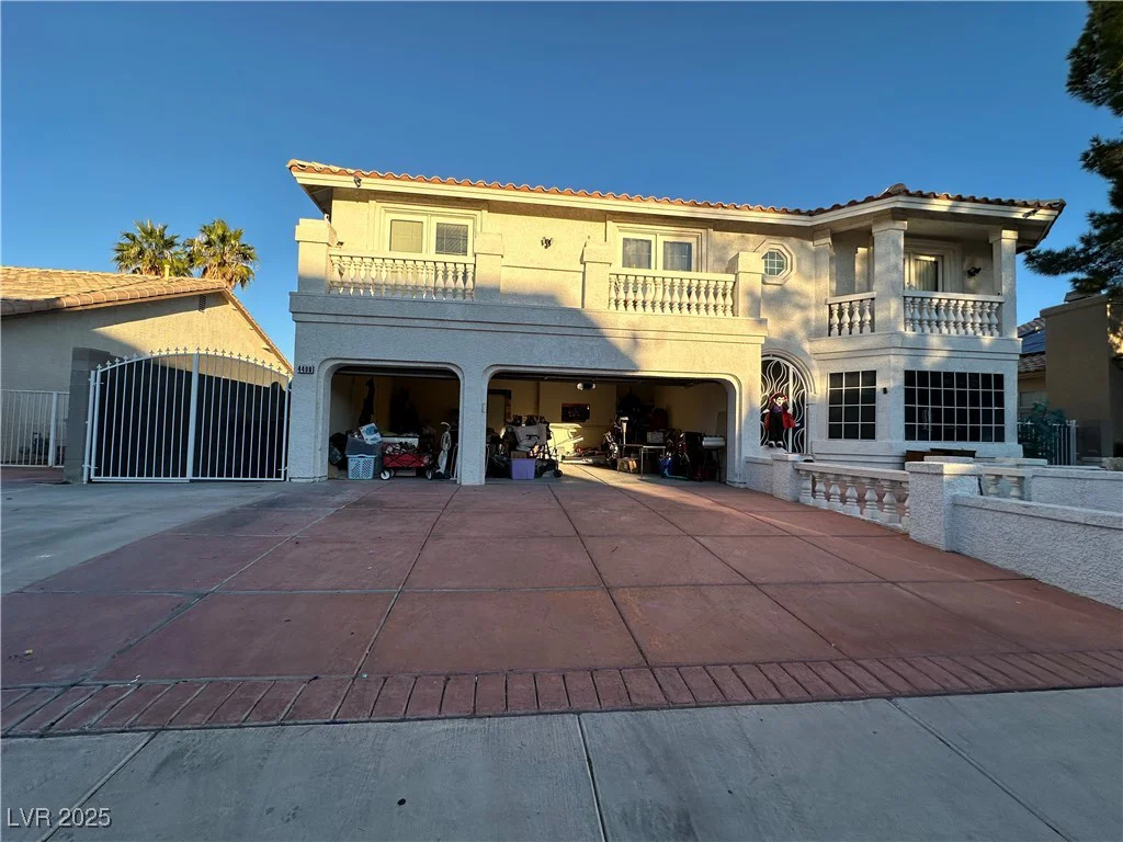 4408 Pioneer, Las Vegas, NV 89129