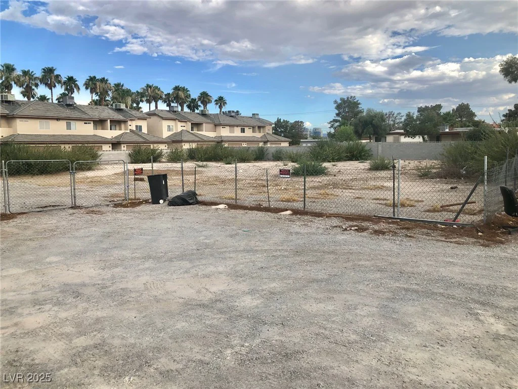 Edmond, Las Vegas, NV 89146