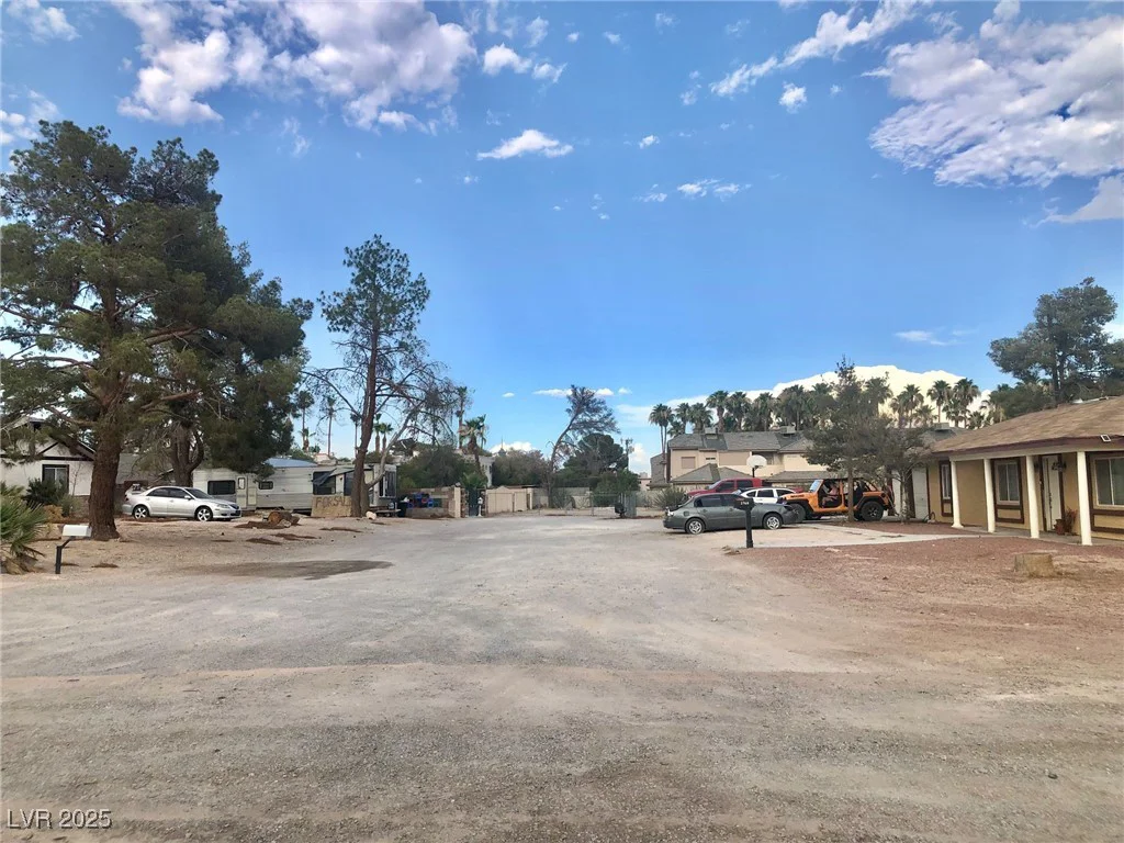 Edmond, Las Vegas, NV 89146