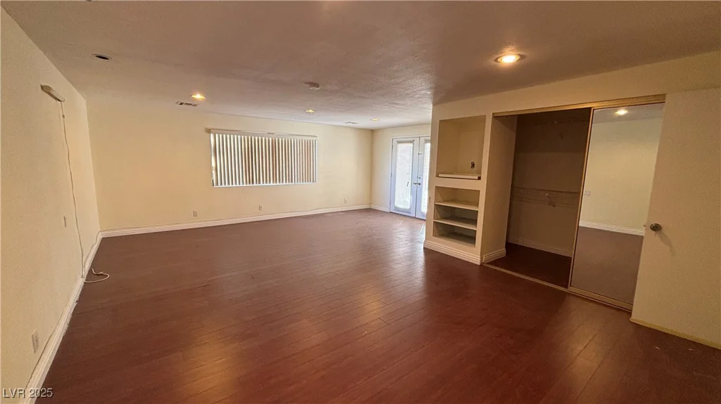 7045 Grasswood, Las Vegas, NV 89147