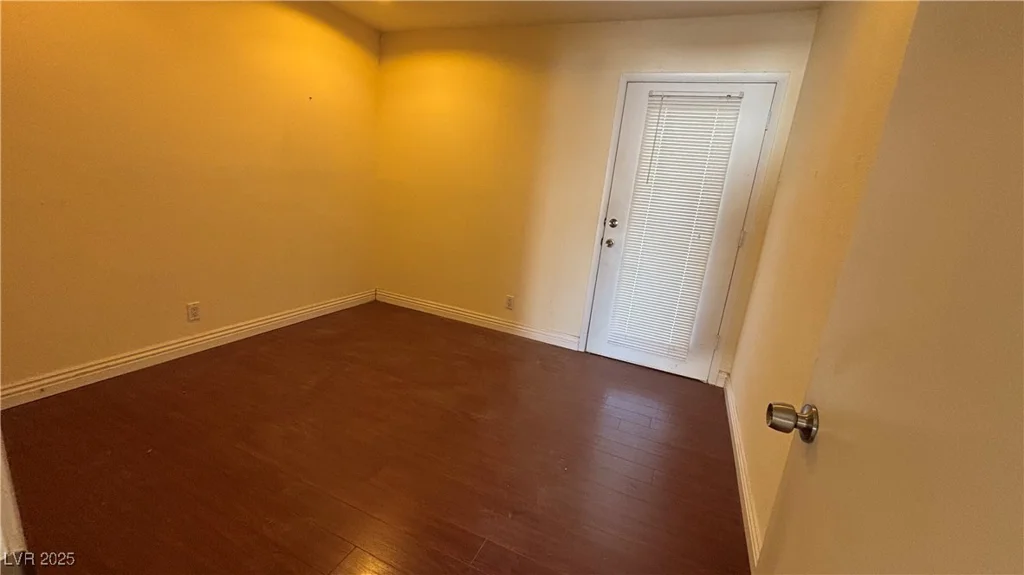 7045 Grasswood, Las Vegas, NV 89147