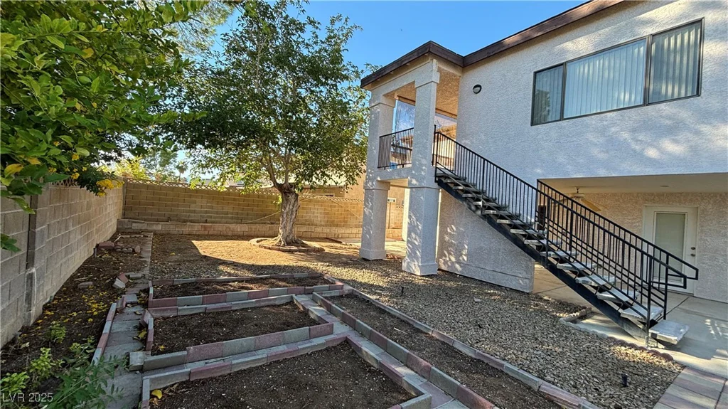 7045 Grasswood, Las Vegas, NV 89147