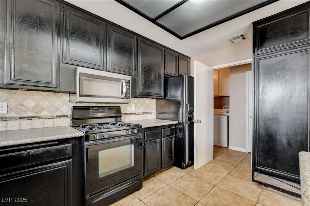 3862 Boca Chica, Las Vegas, NV 89120