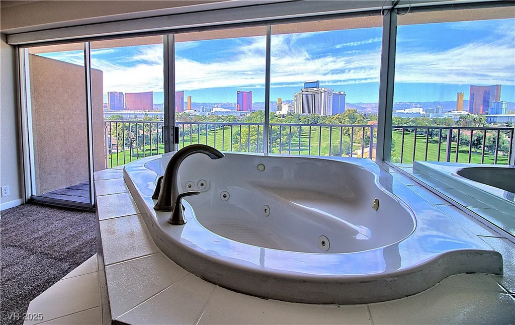 3111 Bel Air, Las Vegas, NV 89109