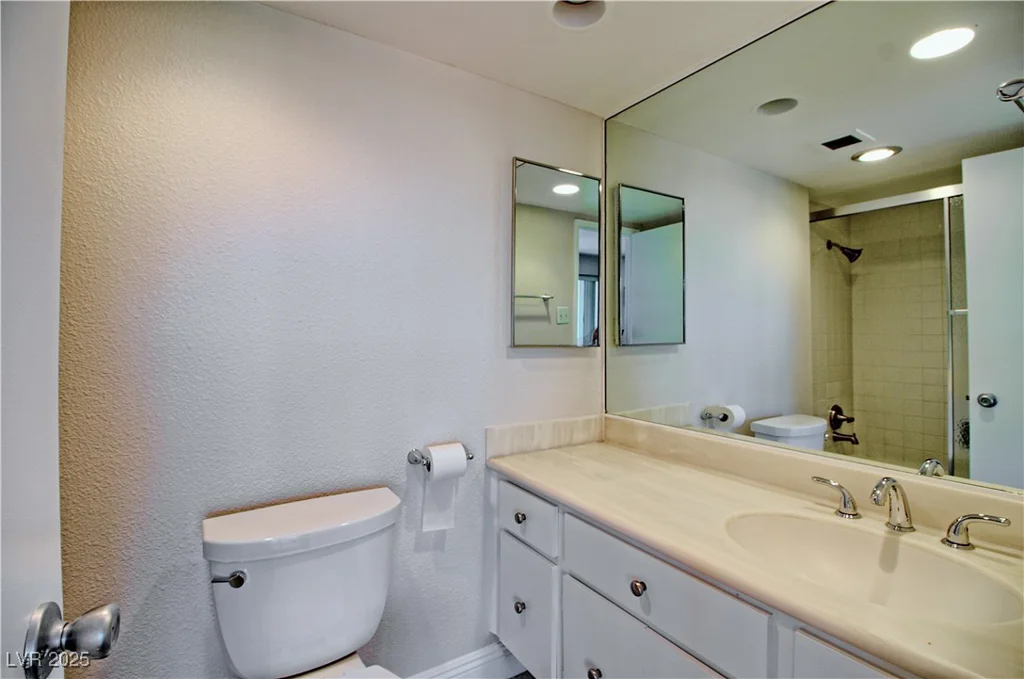 3111 Bel Air, Las Vegas, NV 89109