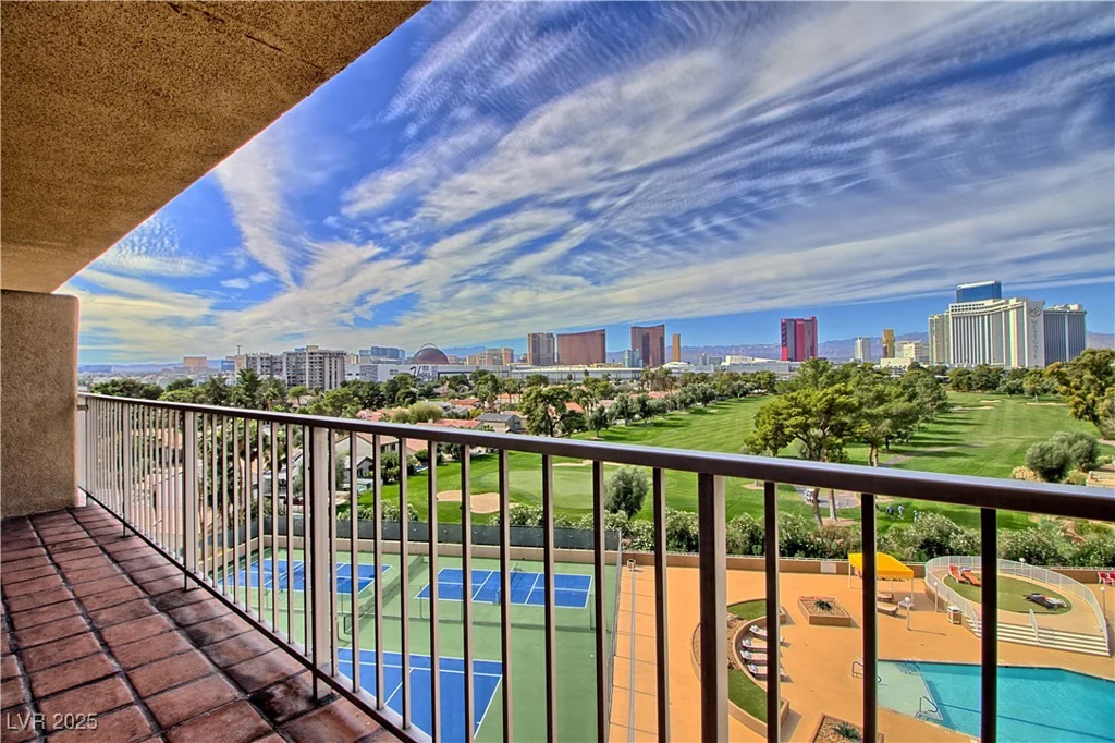 3111 Bel Air, Las Vegas, NV 89109