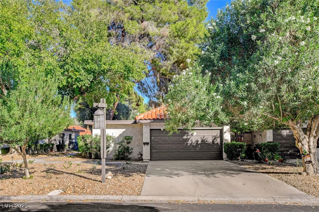 3448 Manzano, Las Vegas, NV 89121