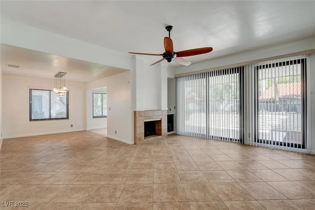 3448 Manzano, Las Vegas, NV 89121