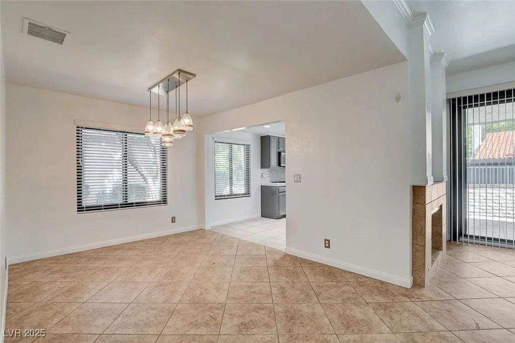 3448 Manzano, Las Vegas, NV 89121