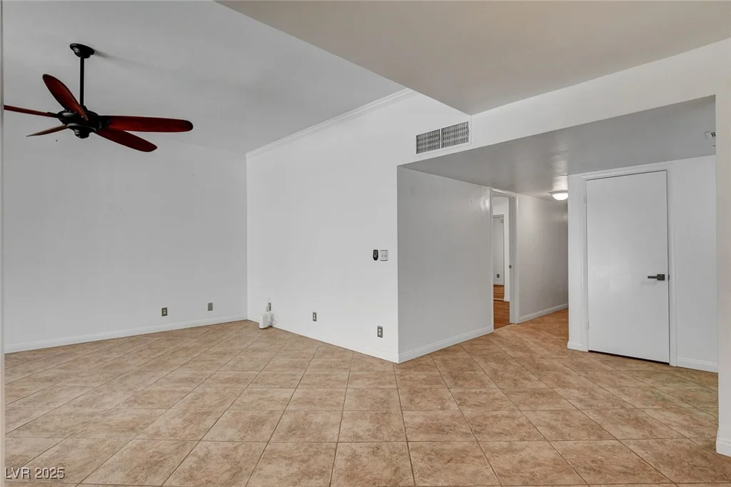 3448 Manzano, Las Vegas, NV 89121