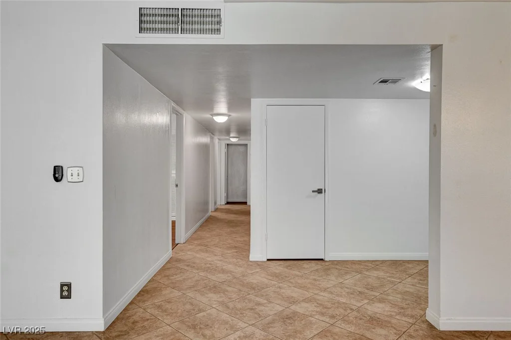 3448 Manzano, Las Vegas, NV 89121