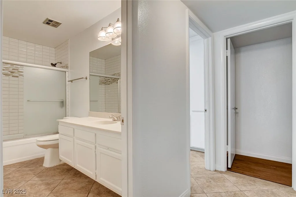 3448 Manzano, Las Vegas, NV 89121