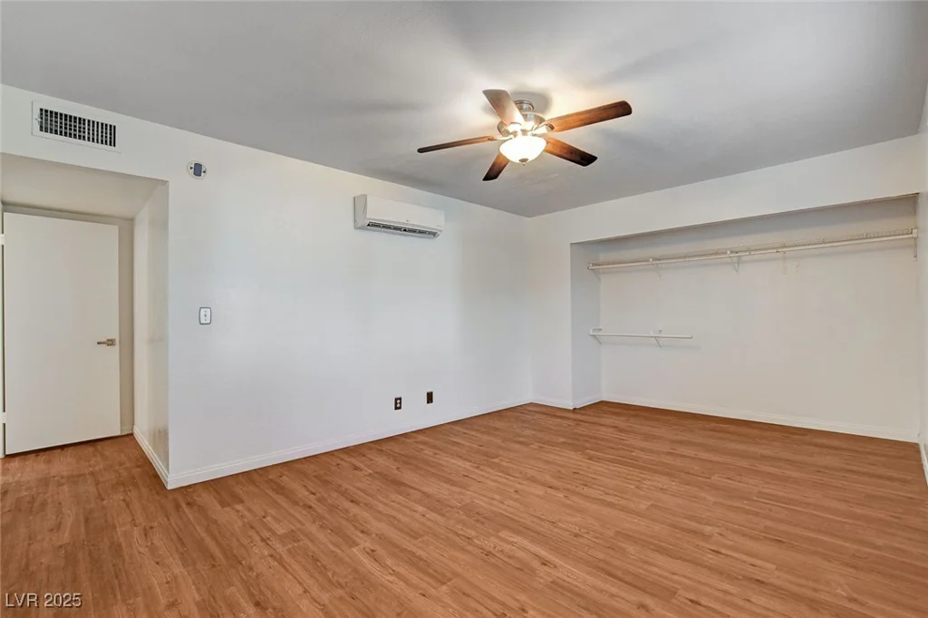 3448 Manzano, Las Vegas, NV 89121