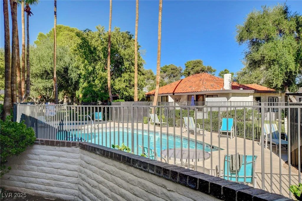 3448 Manzano, Las Vegas, NV 89121