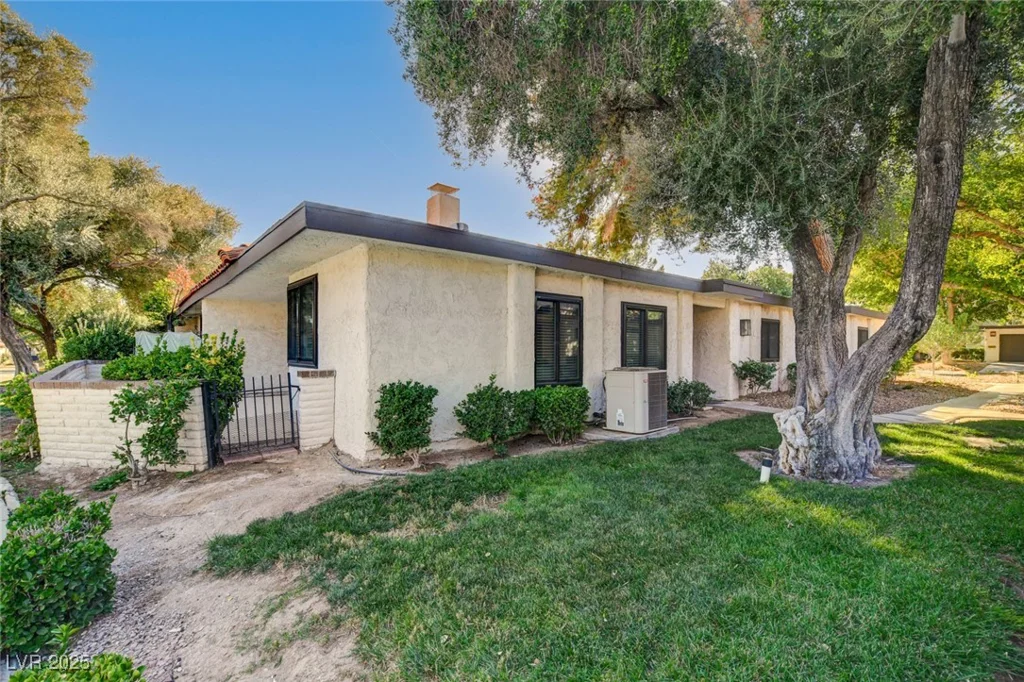 3448 Manzano, Las Vegas, NV 89121