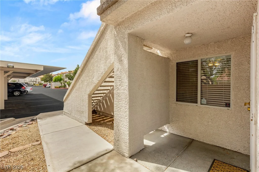 3125 Buffalo, Las Vegas, NV 89128