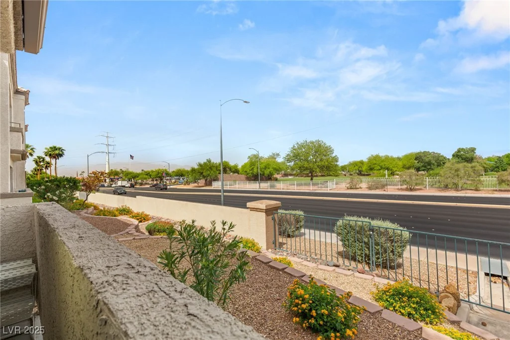 3125 Buffalo, Las Vegas, NV 89128