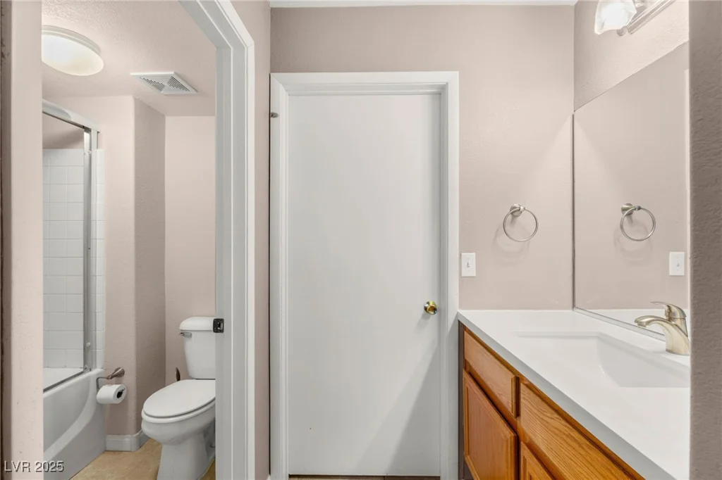 3125 Buffalo, Las Vegas, NV 89128