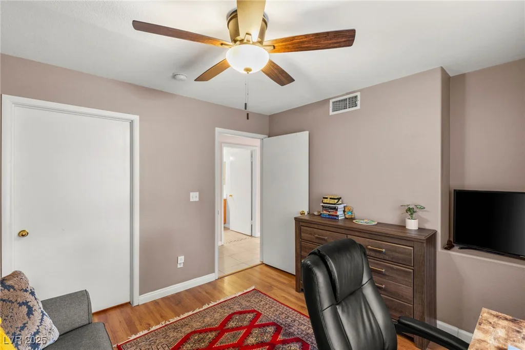 3125 Buffalo, Las Vegas, NV 89128