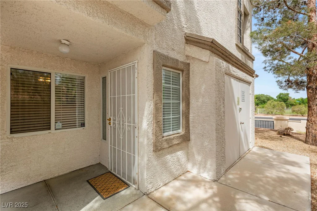 3125 Buffalo, Las Vegas, NV 89128