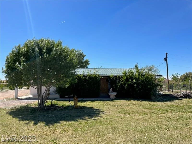 1065 Moapa Valley, Overton, NV 89040